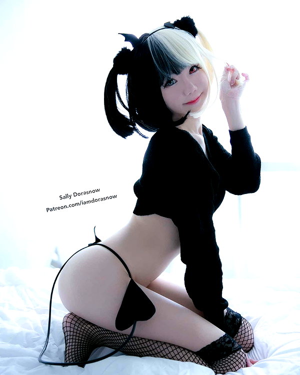 iamdorasnow instagram image archive image