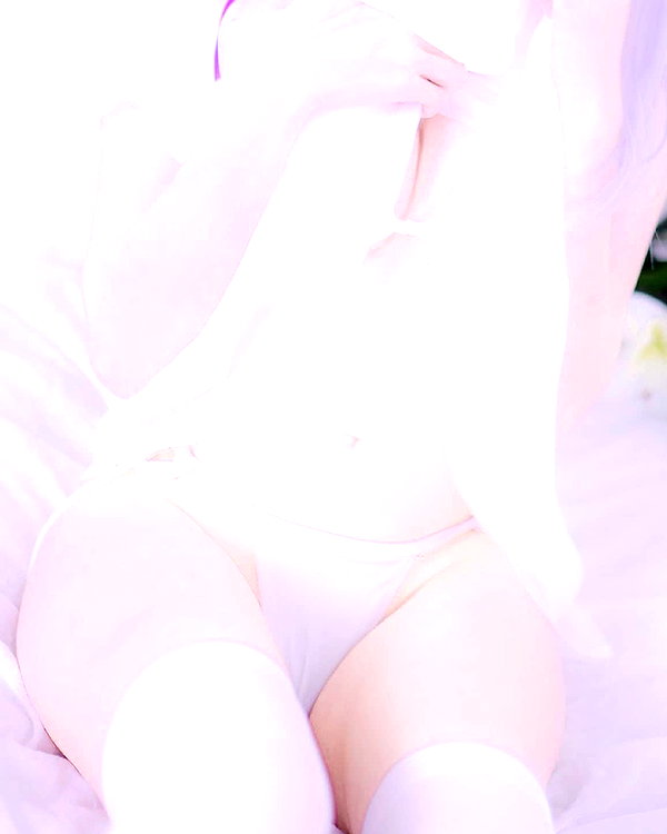 iamdorasnow instagram image archive image