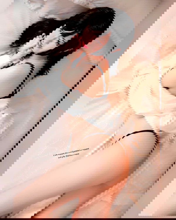 iamdorasnow iamdorasnow archive image