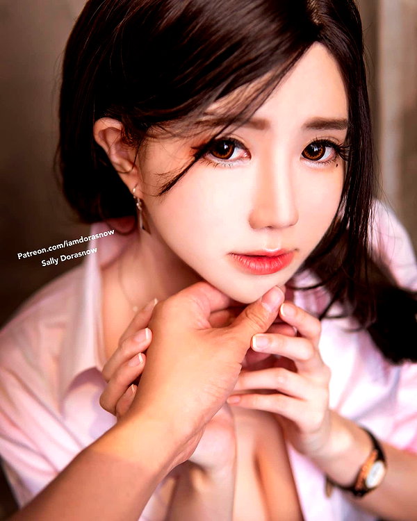iamdorasnow instagram image archive image