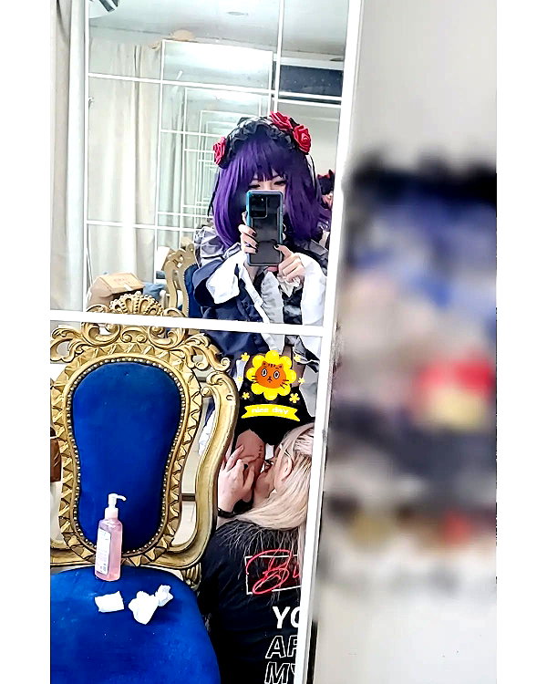 iamdorasnow instagram image archive image