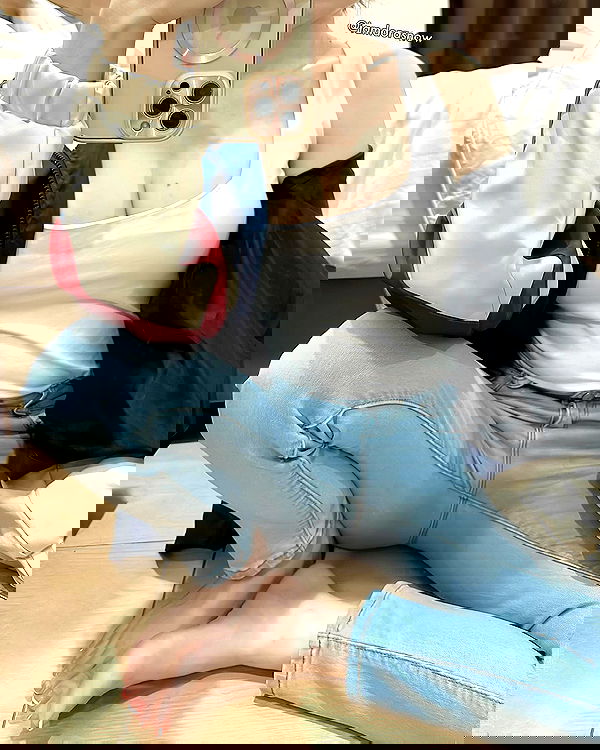 iamdorasnow iamdorasnow archive image