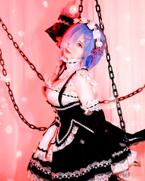 iamdorasnow instagram image archive image