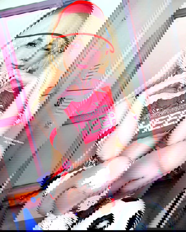 iamdorasnow iamdorasnow archive image