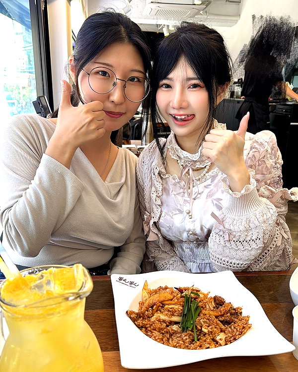 iamdorasnow instagram image archive image