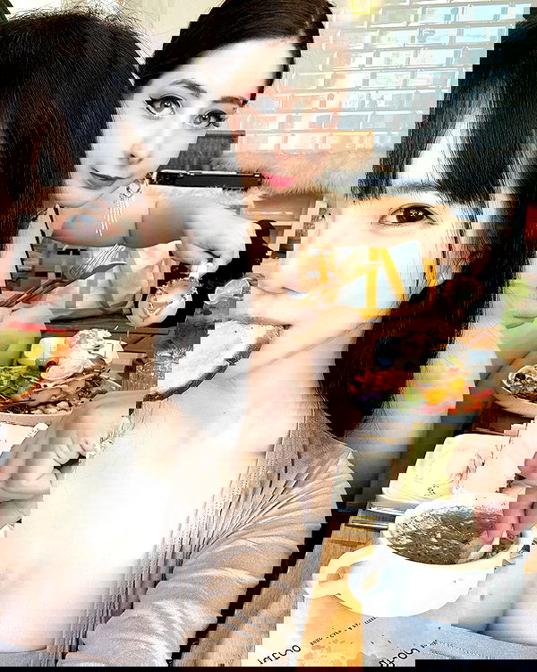 iamdorasnow iamdorasnow archive image