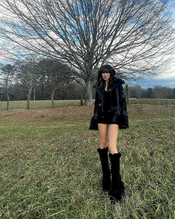 iblowurmind instagram image archive image