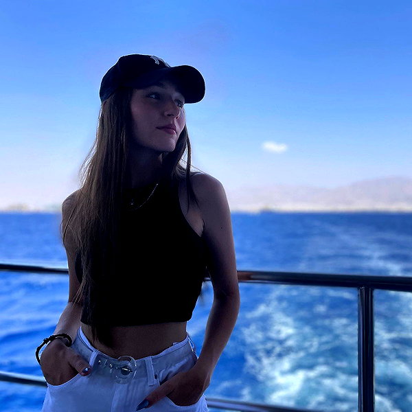 ilana.21 instagram image archive image