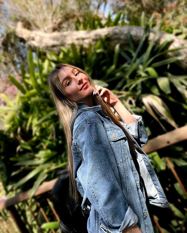 ilana.21 instagram image archive image