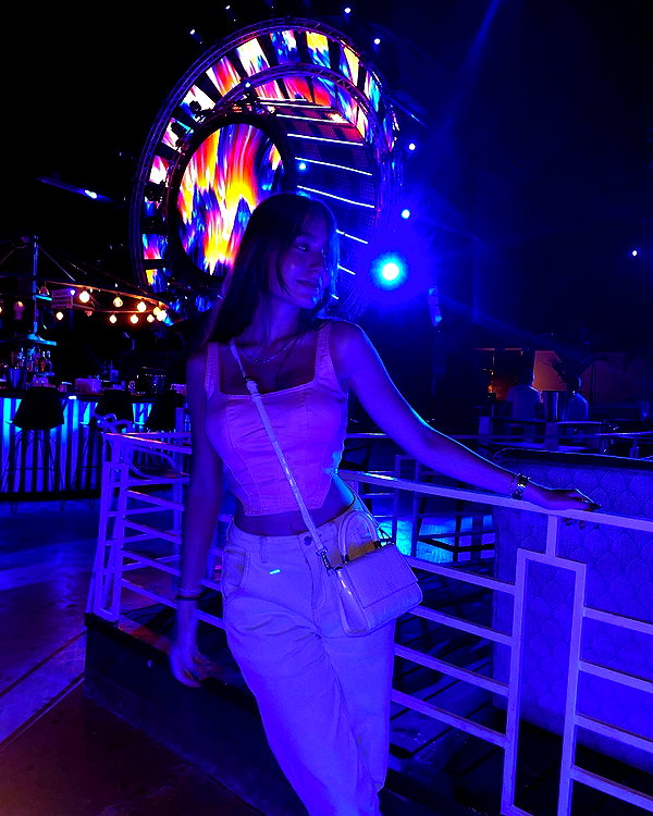 ilana.21 instagram image archive image