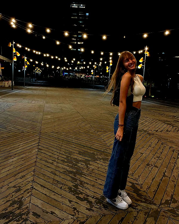 ilana.21 instagram image archive image