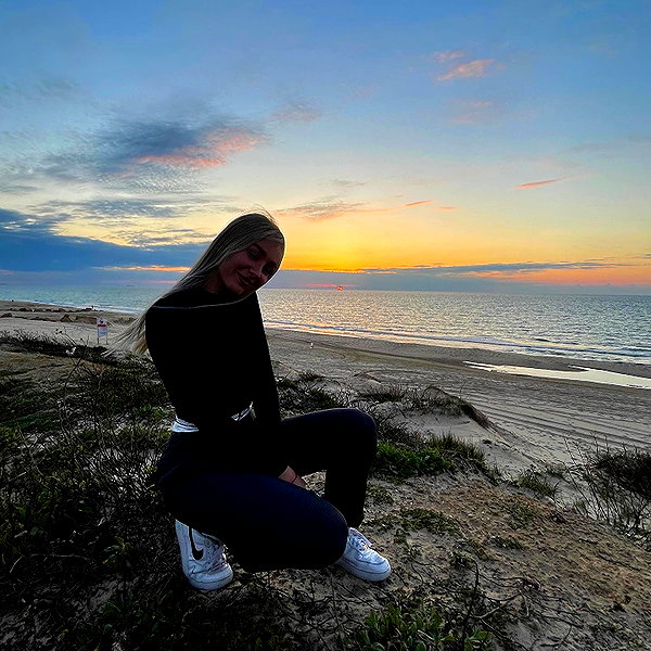 ilana.21 instagram image archive image