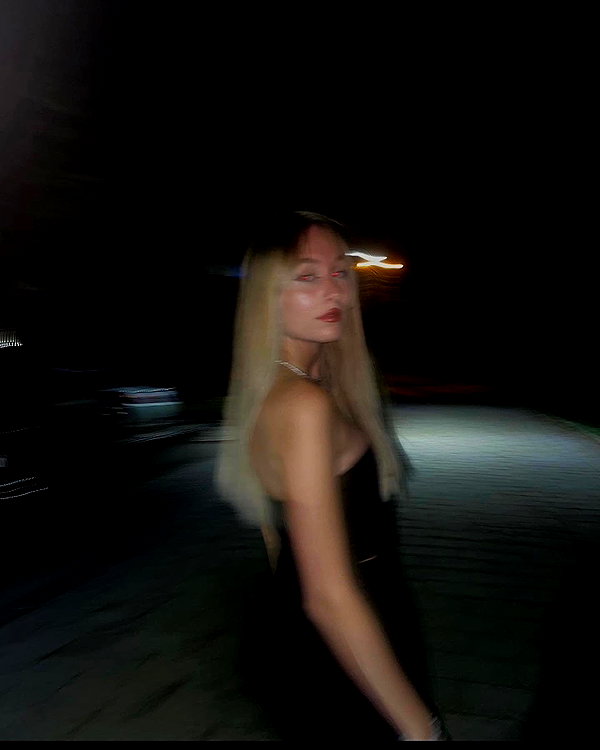 ilana.21 instagram image archive image