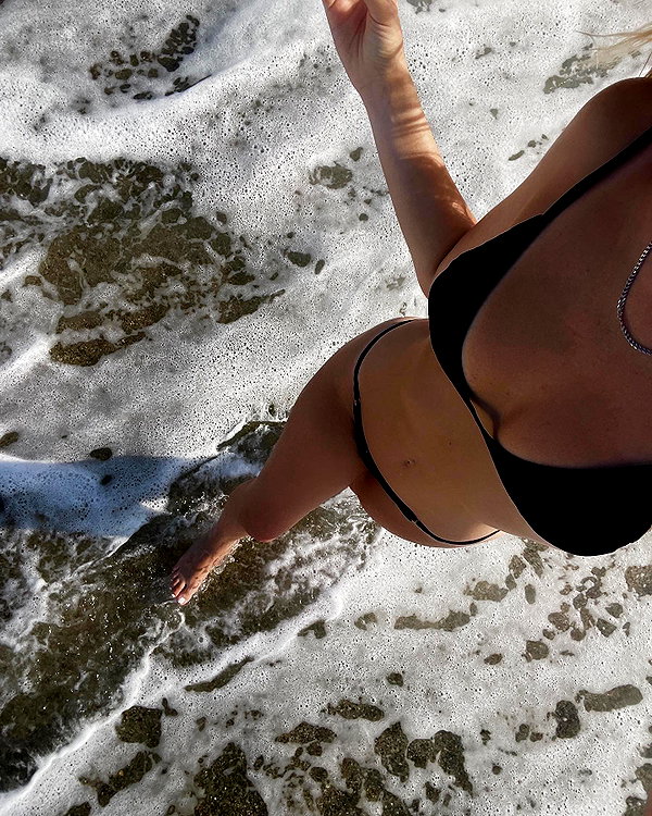 ilana.21 instagram image archive image