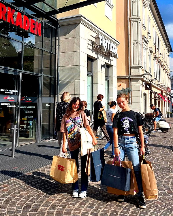 ilanakaver instagram image archive image