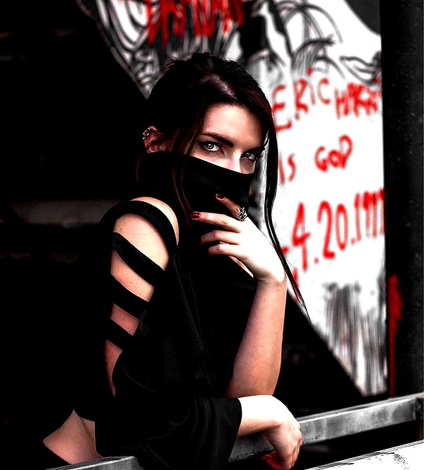 ilanosh instagram image archive image