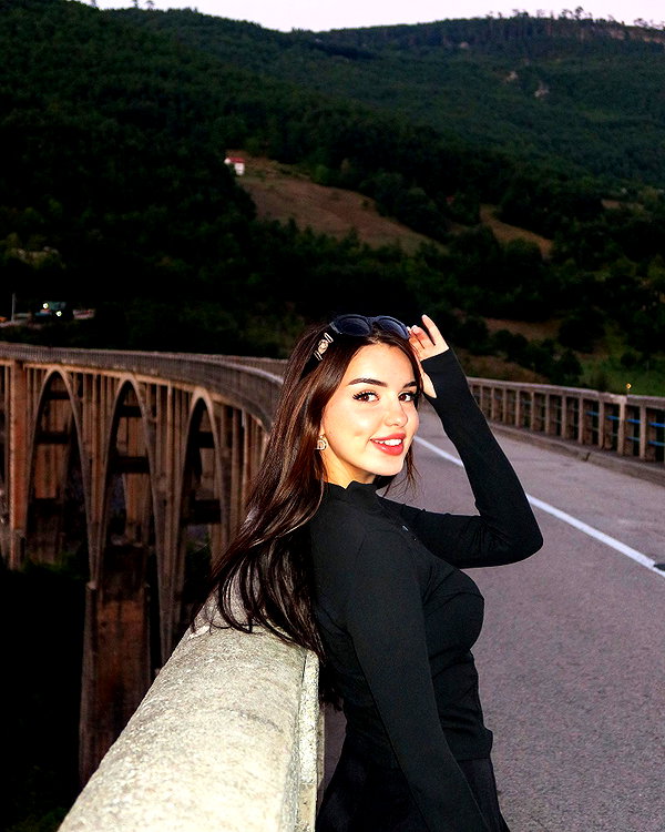 ilanosh instagram image archive image