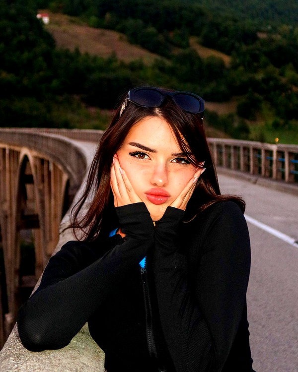 ilanosh instagram image archive image