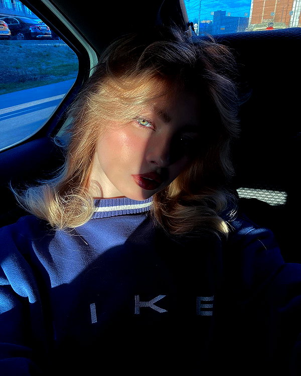 im_katesi instagram image archive image