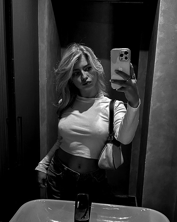 im_katesi instagram image archive image