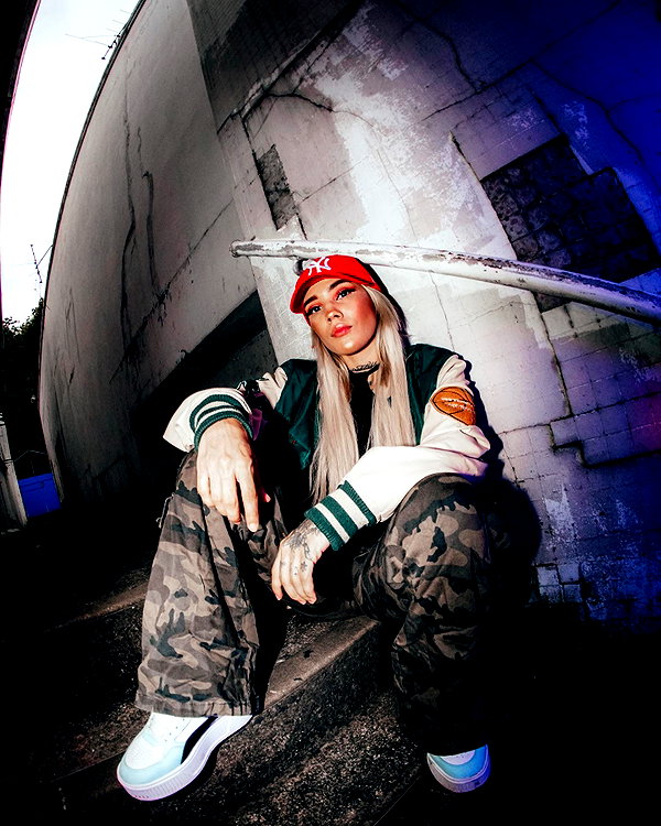 its_nelva instagram image archive image