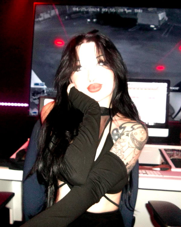 itsbabychaos instagram image archive image