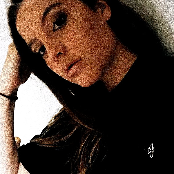 itshollynewton instagram image archive image