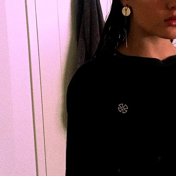 itshollynewton instagram image archive image