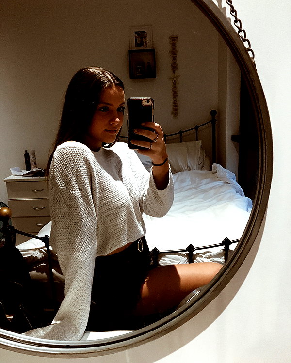 itshollynewton instagram image archive image
