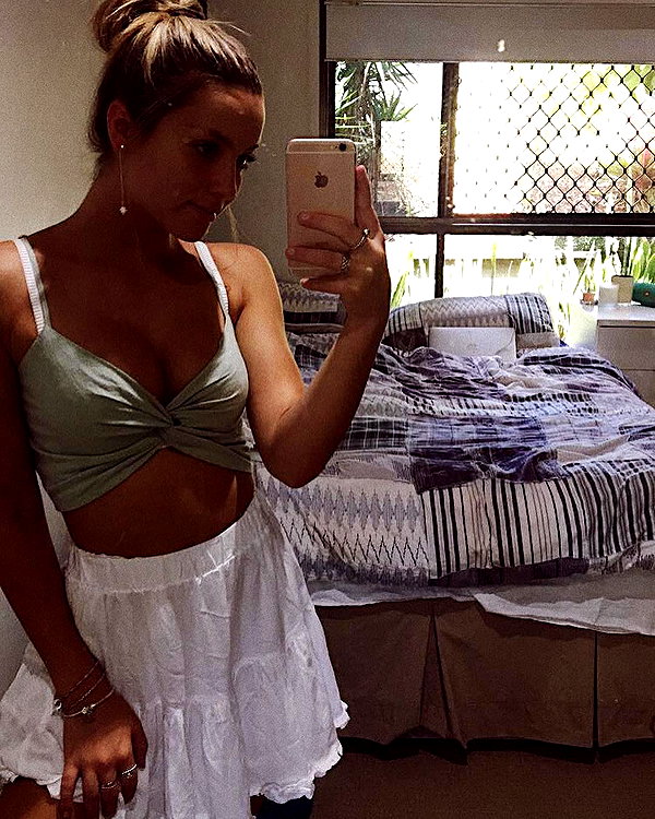 itshollynewton instagram image archive image