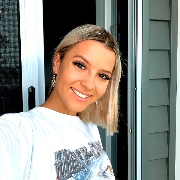 itshollynewton instagram image archive image