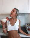 itshollynewton Altpins Profile Picture