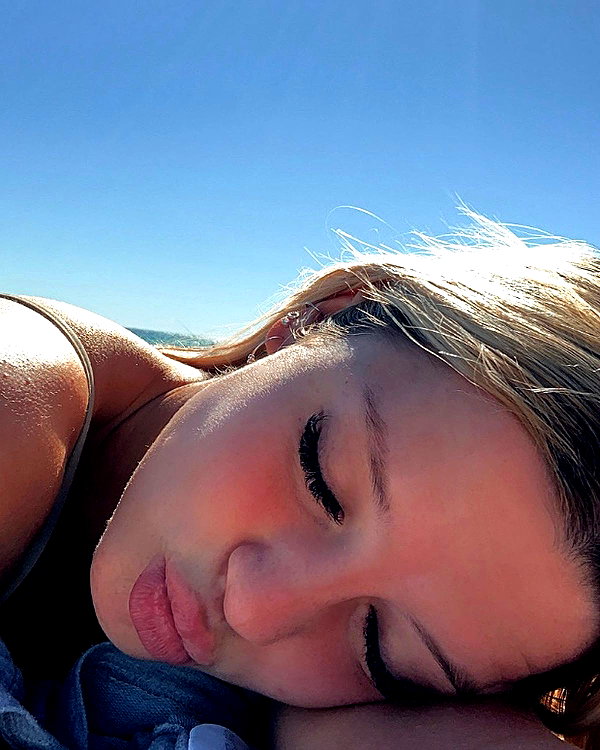 itshollynewton instagram image archive image