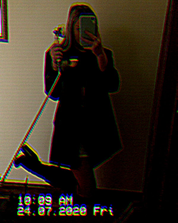 itshollynewton instagram image archive image