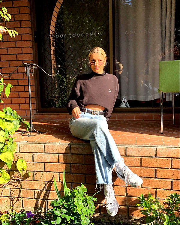 itshollynewton instagram image archive image