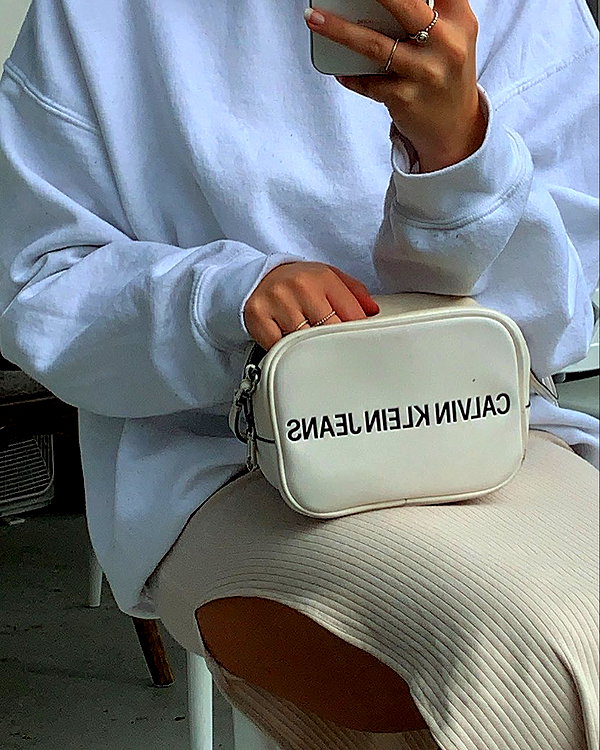 itshollynewton instagram image archive image