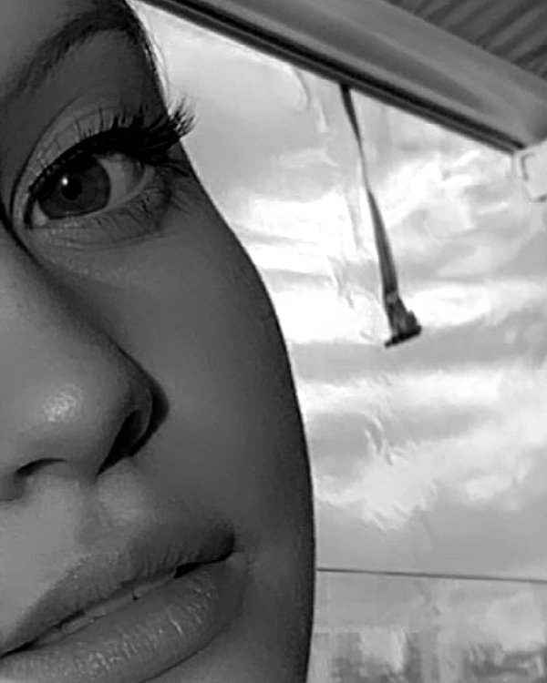 itshollynewton instagram image archive image