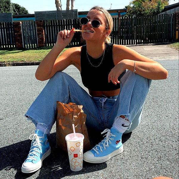 itshollynewton instagram image archive image