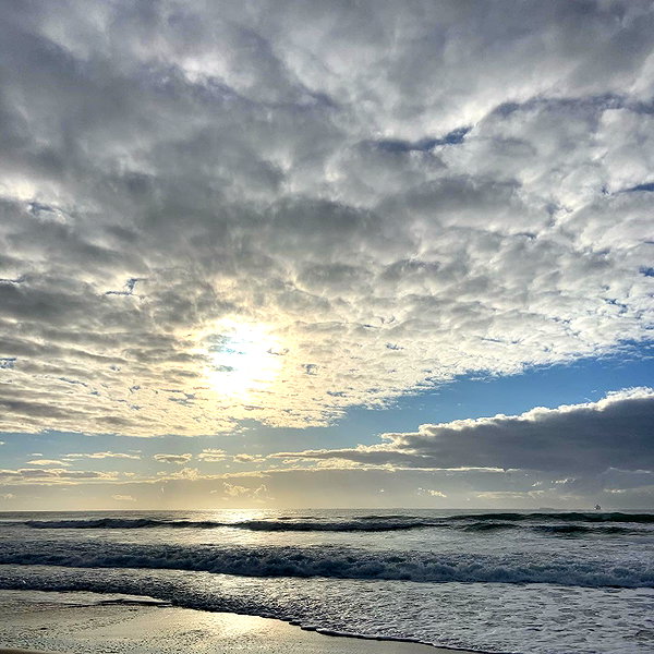 itshollynewton instagram image archive image