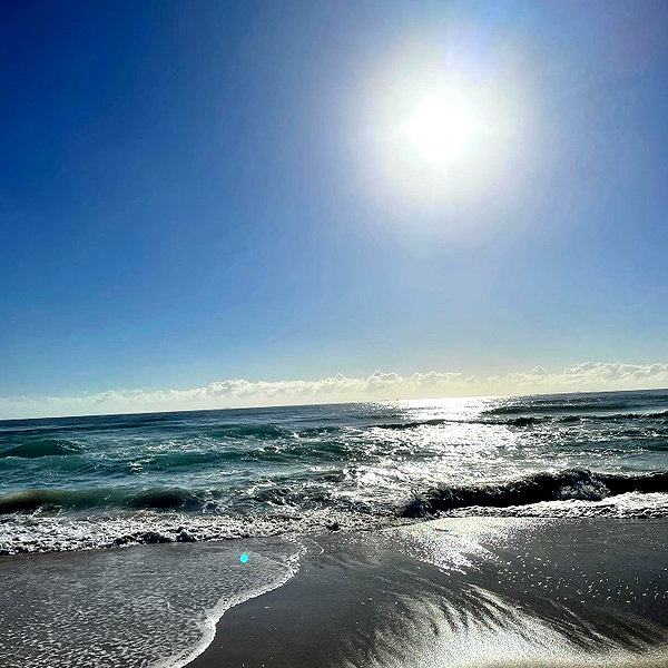 itshollynewton instagram image archive image