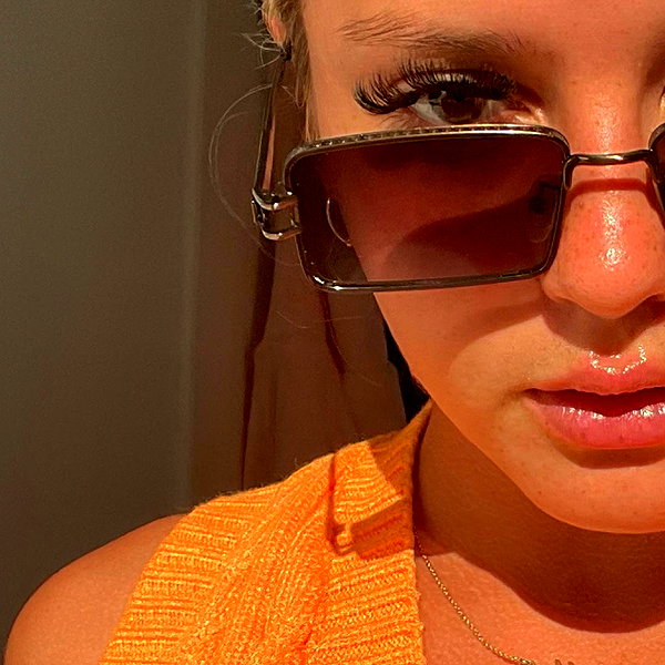 itshollynewton instagram image archive image