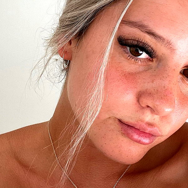 itshollynewton instagram image archive image