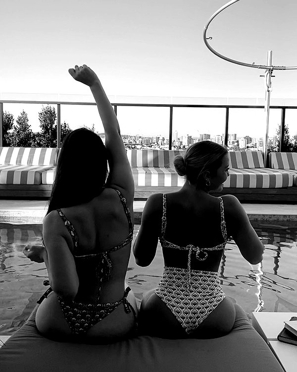itshollynewton instagram image archive image