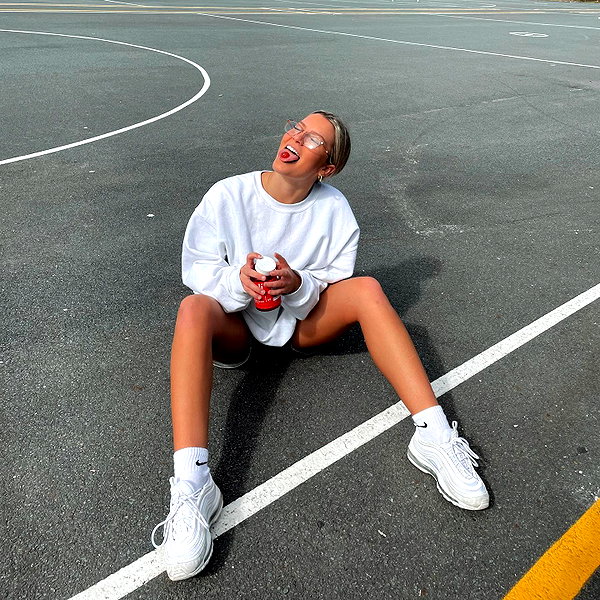 itshollynewton instagram image archive image
