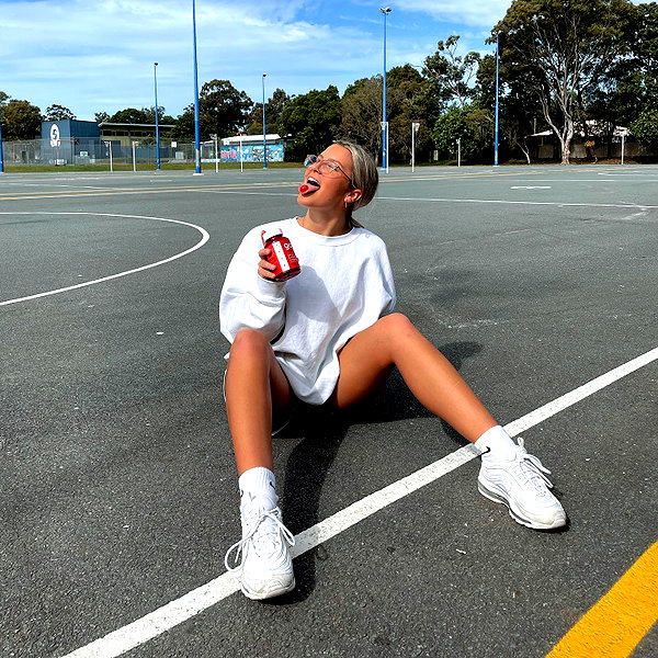itshollynewton instagram image archive image