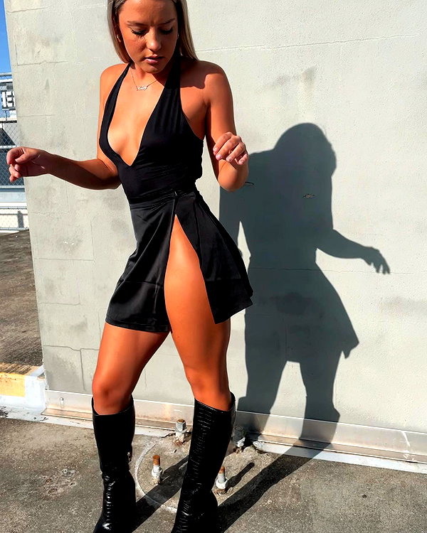 itshollynewton instagram image archive image