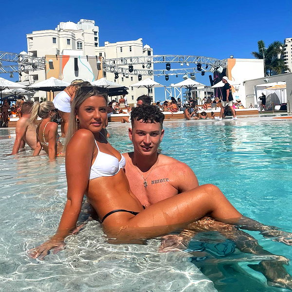 itshollynewton instagram image archive image