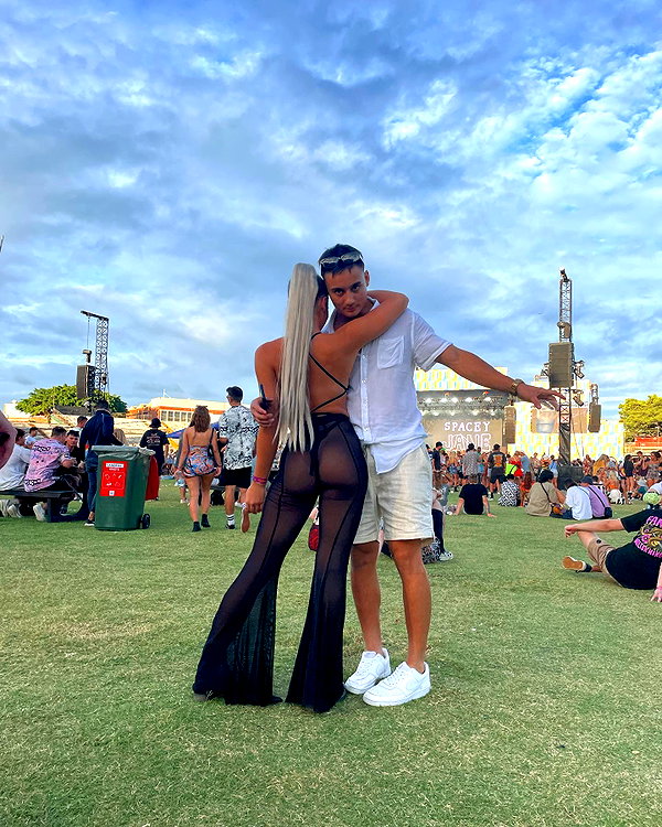 itshollynewton instagram image archive image