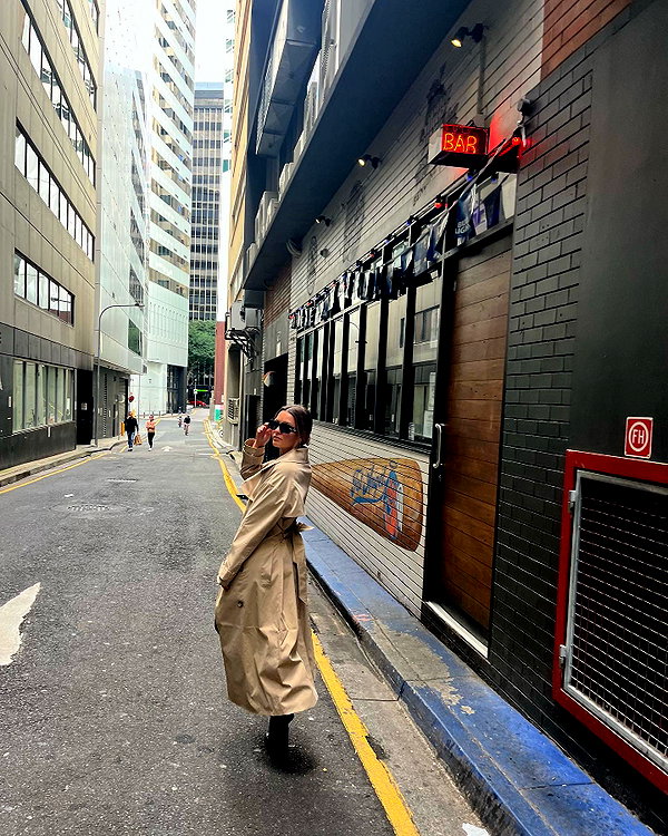 itshollynewton instagram image archive image
