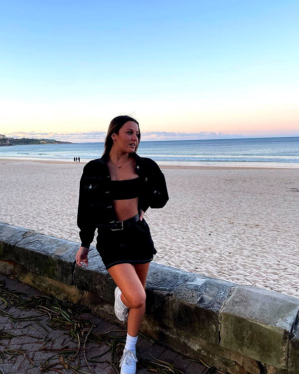 itshollynewton instagram image archive image